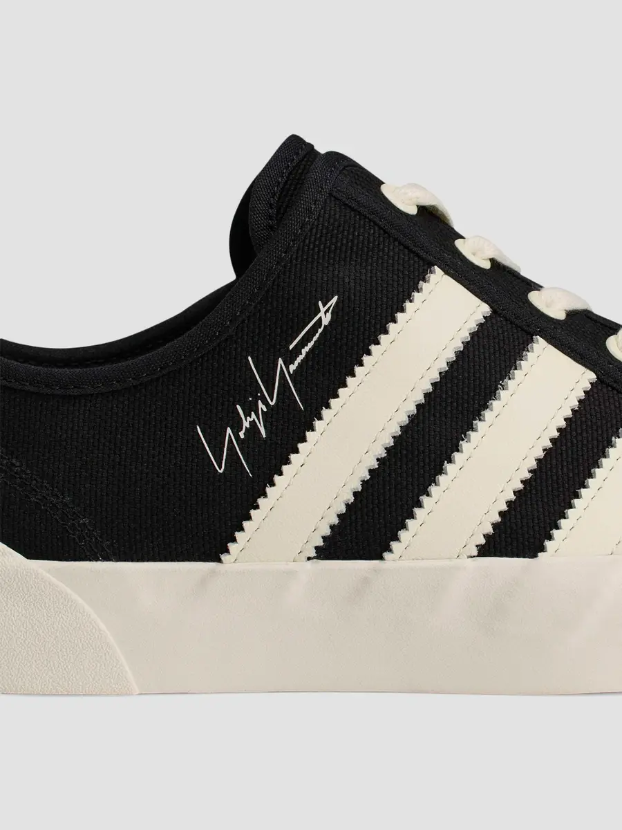 adidas Y-3 Men Y-3 Nisi Low-Top Sneakers | Thumbnail 4 adidas Y-3 Men Y-3 Nisi Low-Top Sneakers | Thumbnail 4