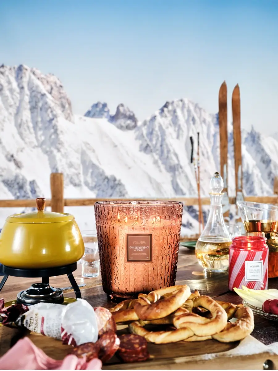 Voluspa Gingerbread Chalet 5-Wick Candle | Thumbnail 3 Voluspa Gingerbread Chalet 5-Wick Candle | Thumbnail 3