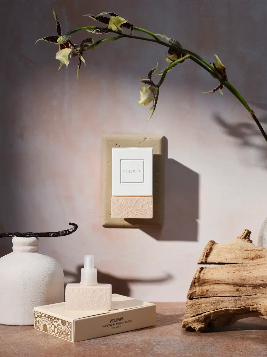 Voluspa Japonica Santal Vanille Wall Plug-In Diffuser Refills | Thumbnail 2
