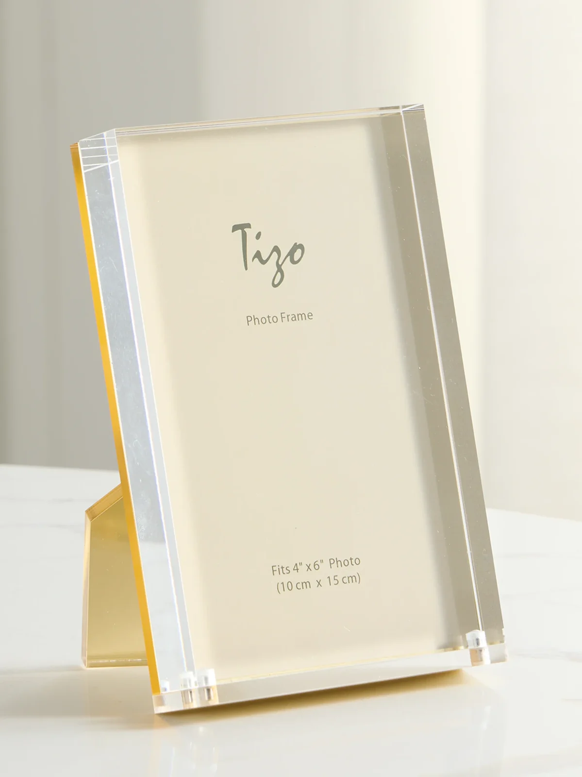 Lucite 4" x 6" Frame