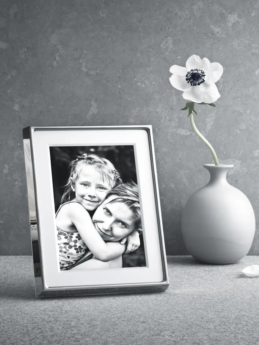 Georg Jensen Stainless Steel Photo Frame | Thumbnail 2 Georg Jensen Stainless Steel Photo Frame | Thumbnail 2