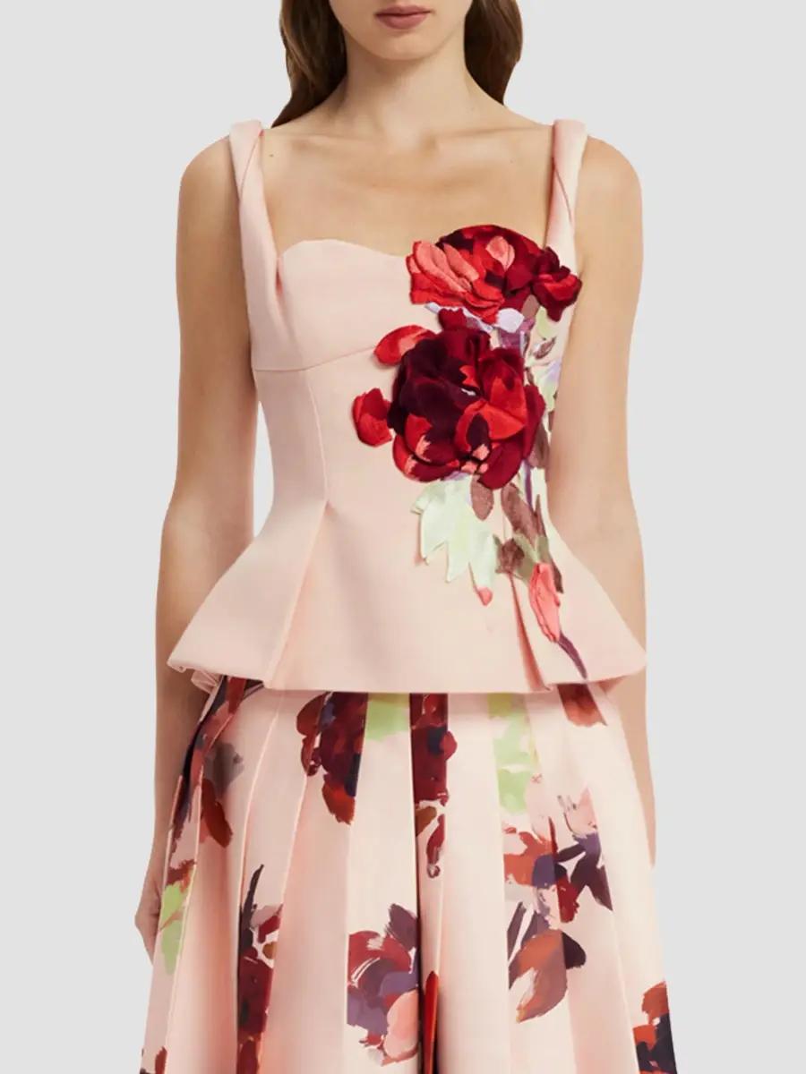 LEO LIN Women's SOJOURN Georgia 3D Floral Peplum Top | Thumbnail 4