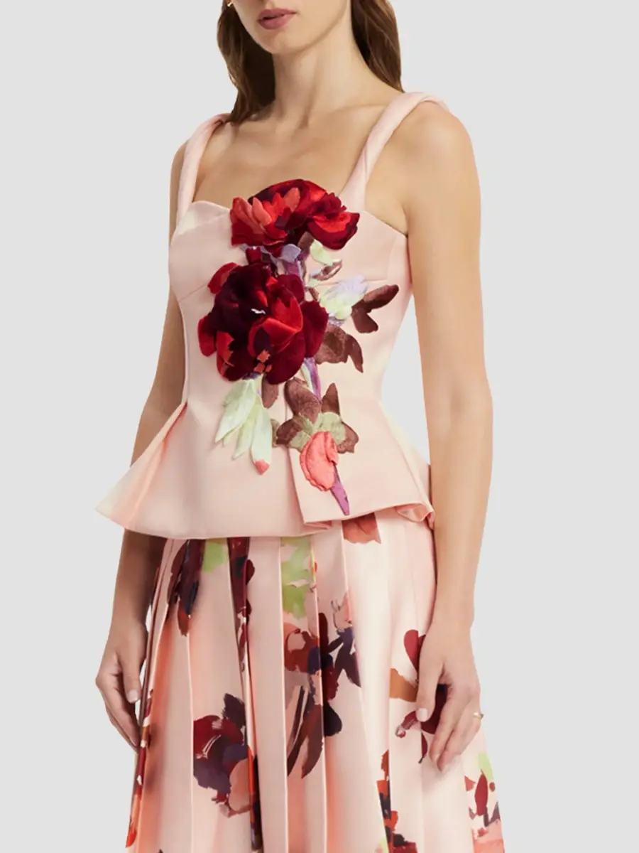 LEO LIN Women's SOJOURN Georgia 3D Floral Peplum Top | Thumbnail 6