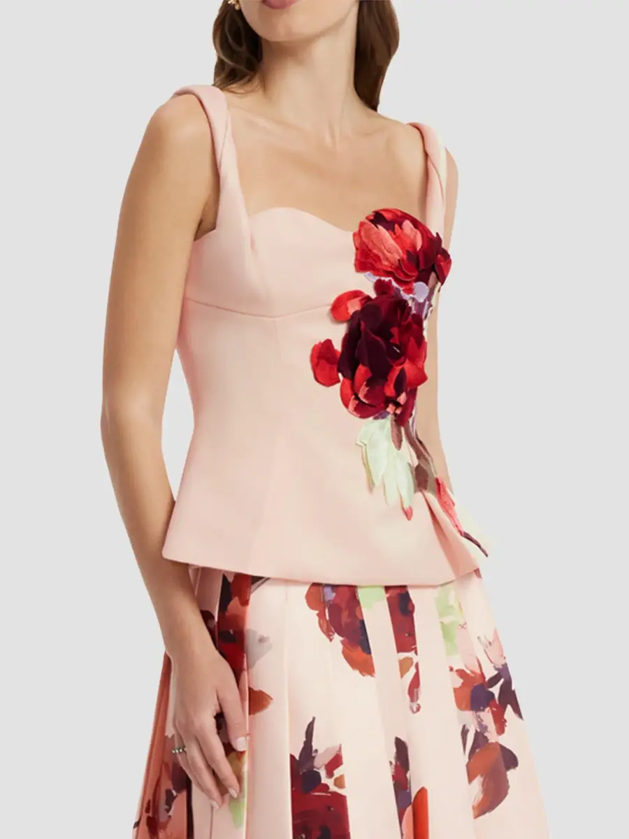 LEO LIN Women's SOJOURN Georgia 3D Floral Peplum Top | Thumbnail 7