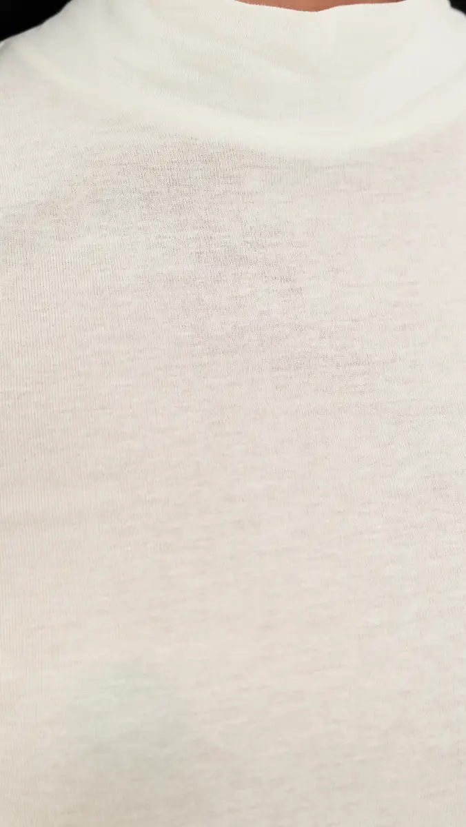 Frame The Shadow Turtleneck Tee | Thumbnail 6 Frame The Shadow Turtleneck Tee | Thumbnail 6