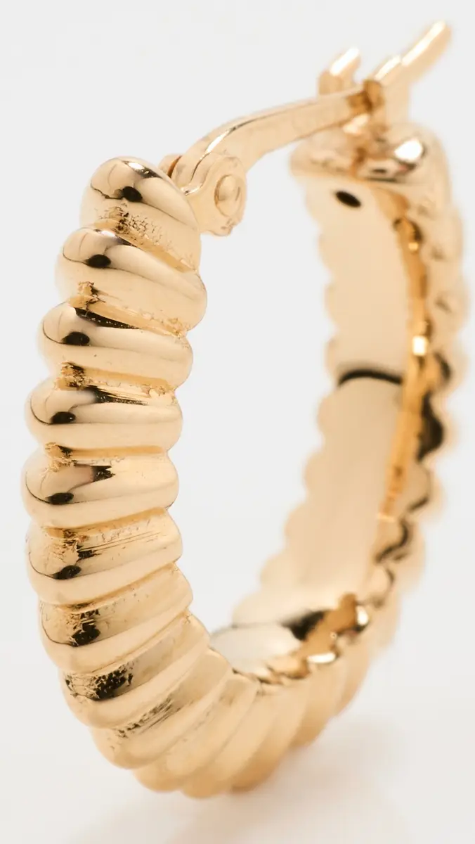 Ariel Gordon Jewelry Ridged Knife Edge Helium Hoops | Thumbnail 5