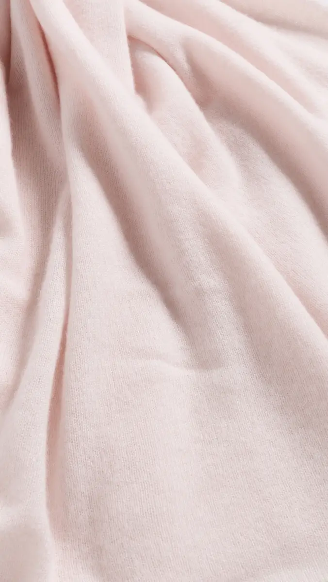 White + Warren Cashmere Travel Wrap | Thumbnail 5