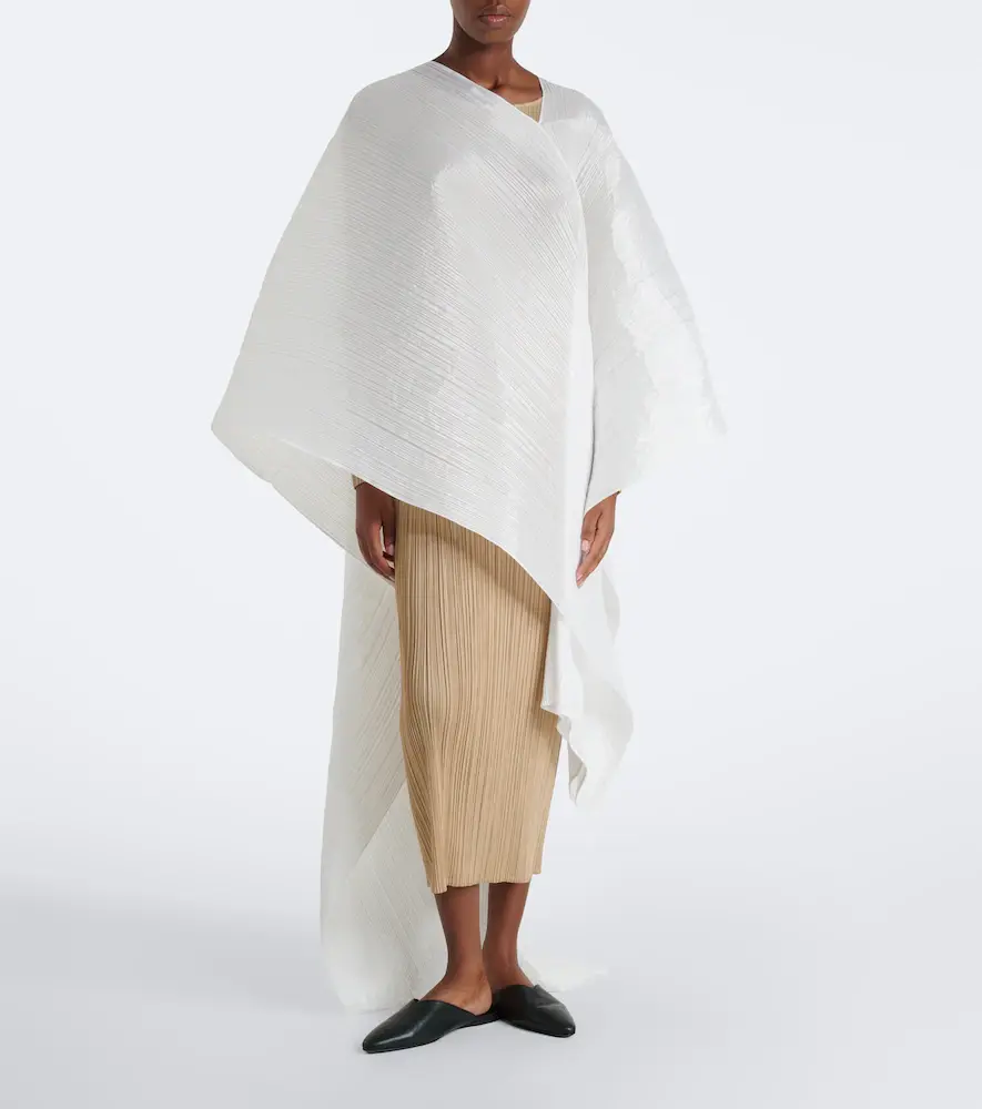 Pleats Please Issey Miyake Madame T pleated shawl | Thumbnail 3 Pleats Please Issey Miyake Madame T pleated shawl | Thumbnail 3