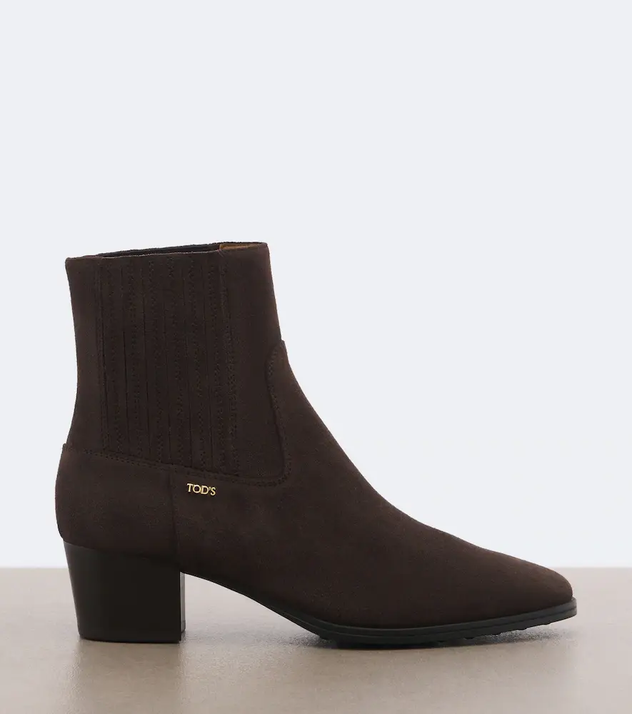 Tod's Gommino suede ankle boots | Thumbnail 2 Tod's Gommino suede ankle boots | Thumbnail 2