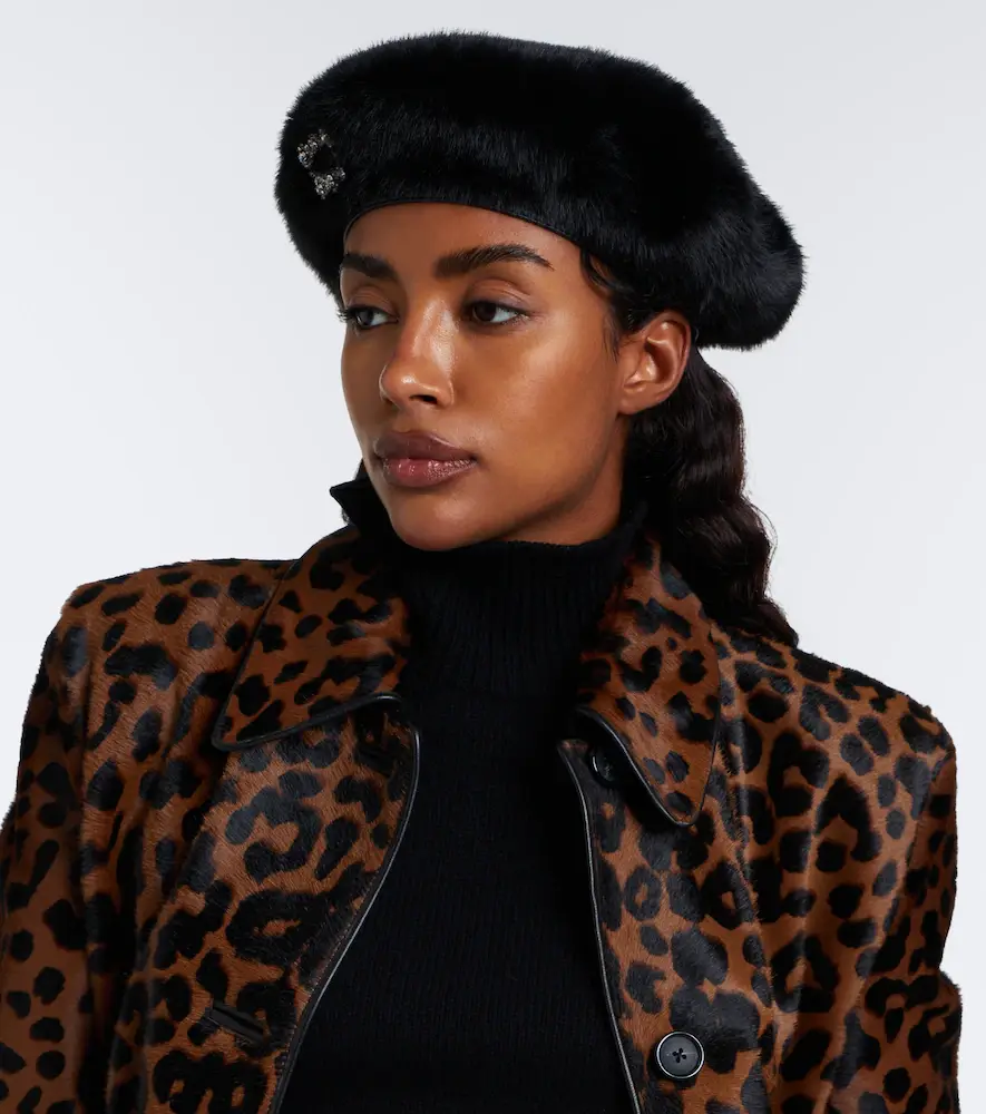 Roger Vivier Embellished beret | Thumbnail 4