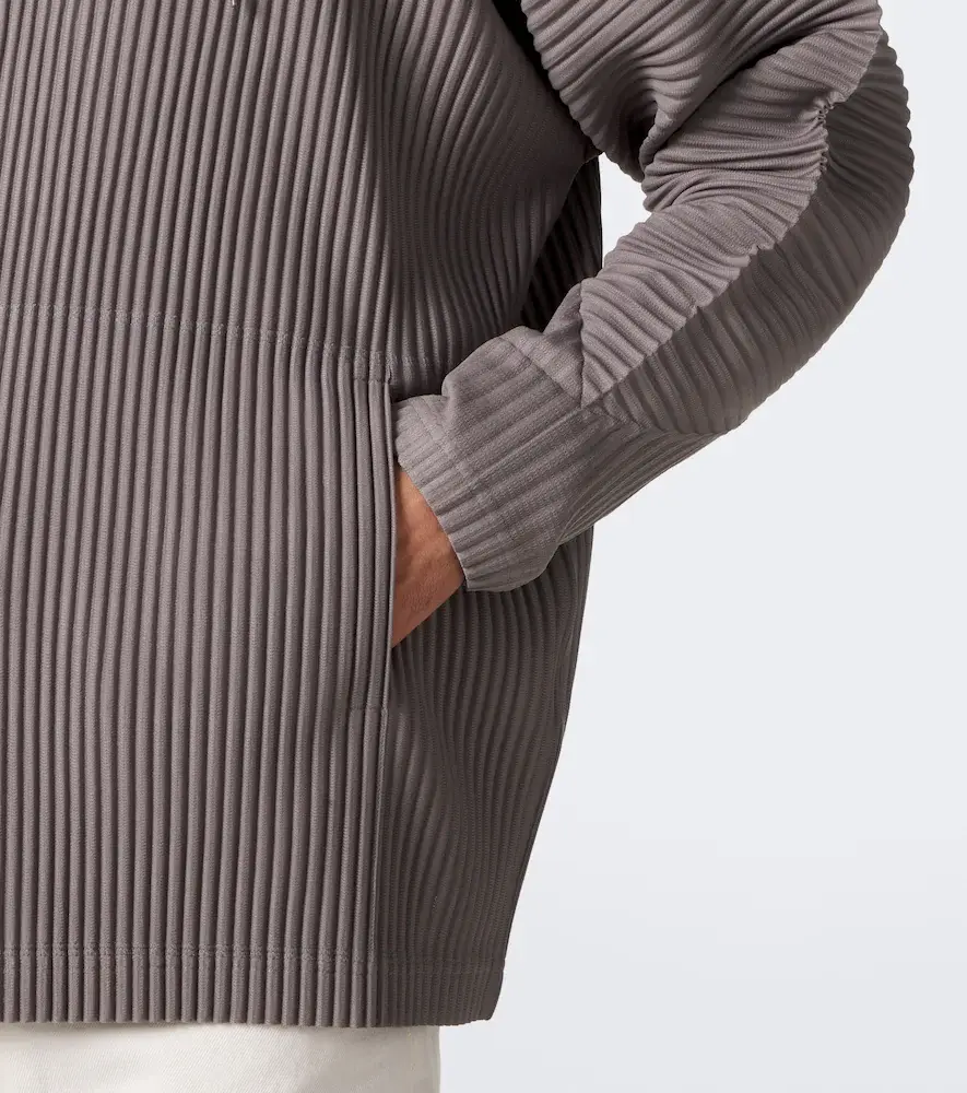 Homme Plissé Issey Miyake Homme Plissé Issey Miyake Monthly Colors: October pleated hoodie | Thumbnail 3 Homme Plissé Issey Miyake Homme Plissé Issey Miyake Monthly Colors: October pleated hoodie | Thumbnail 3