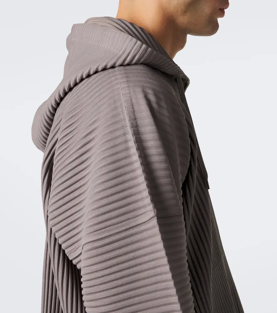 Homme Plissé Issey Miyake Homme Plissé Issey Miyake Monthly Colors: October pleated hoodie | Thumbnail 5 Homme Plissé Issey Miyake Homme Plissé Issey Miyake Monthly Colors: October pleated hoodie | Thumbnail 5