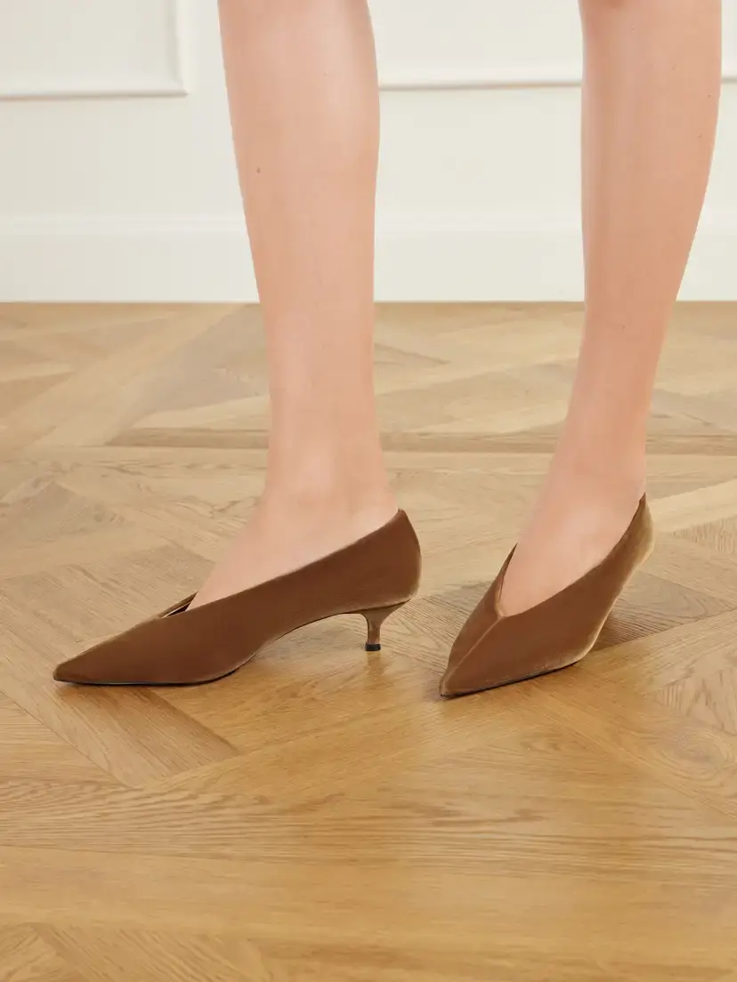 Le Monde Béryl Babouche 40 Velvet Pumps | Thumbnail 2 Le Monde Béryl Babouche 40 Velvet Pumps | Thumbnail 2