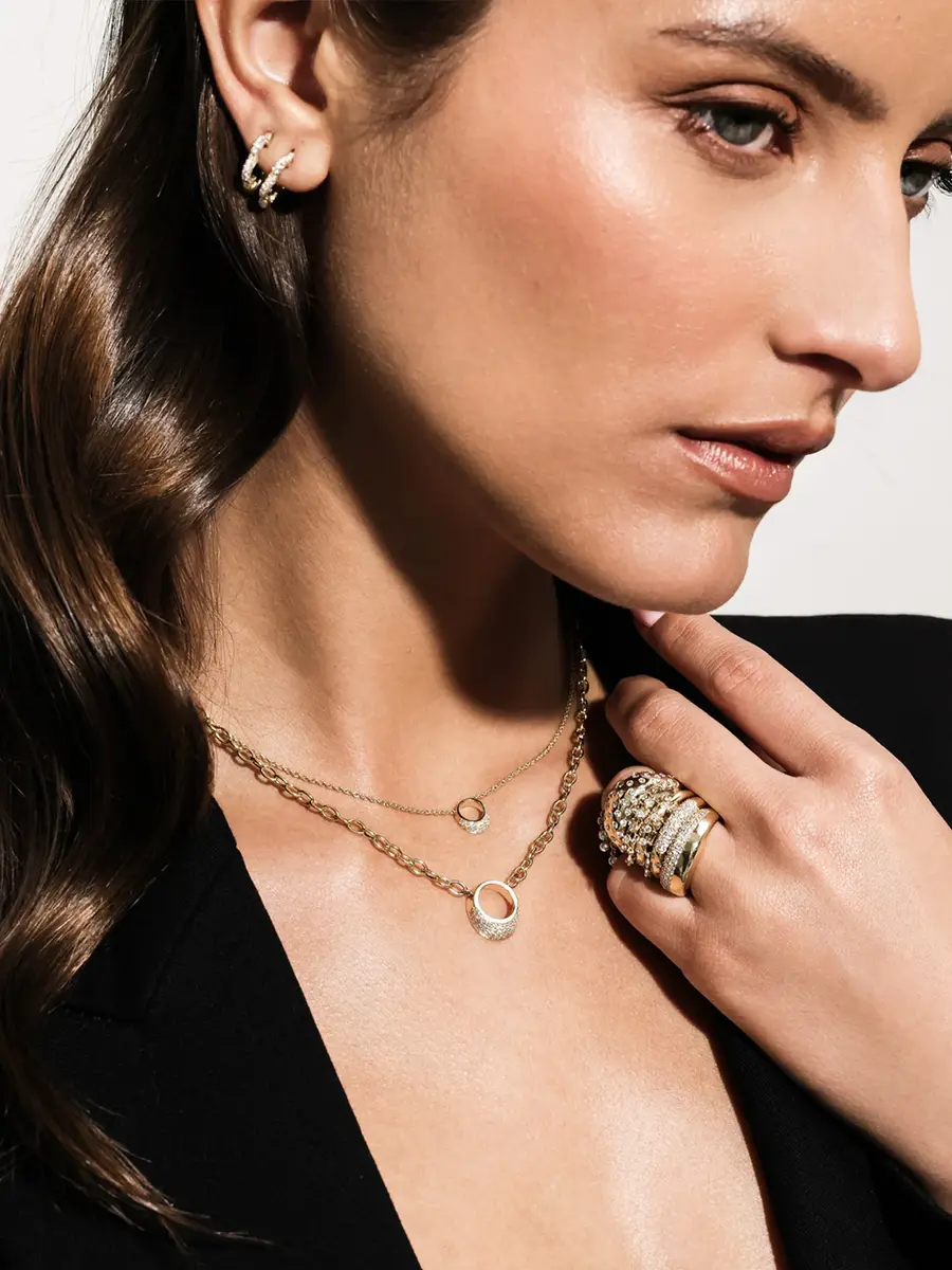 Onirikka Medium La Luz Pendant Necklace | Thumbnail 3 Onirikka Medium La Luz Pendant Necklace | Thumbnail 3