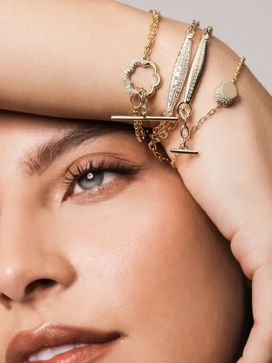 Onirikka Petite Voyage Toggle Bracelet | Thumbnail 2 Onirikka Petite Voyage Toggle Bracelet | Thumbnail 2