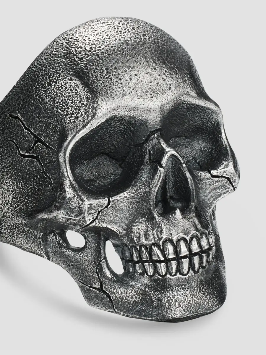 David Yurman Men's Memento Mori Skull Ring in Sterling Silver, 30.5MM | Thumbnail 4 David Yurman Men's Memento Mori Skull Ring in Sterling Silver, 30.5MM | Thumbnail 4