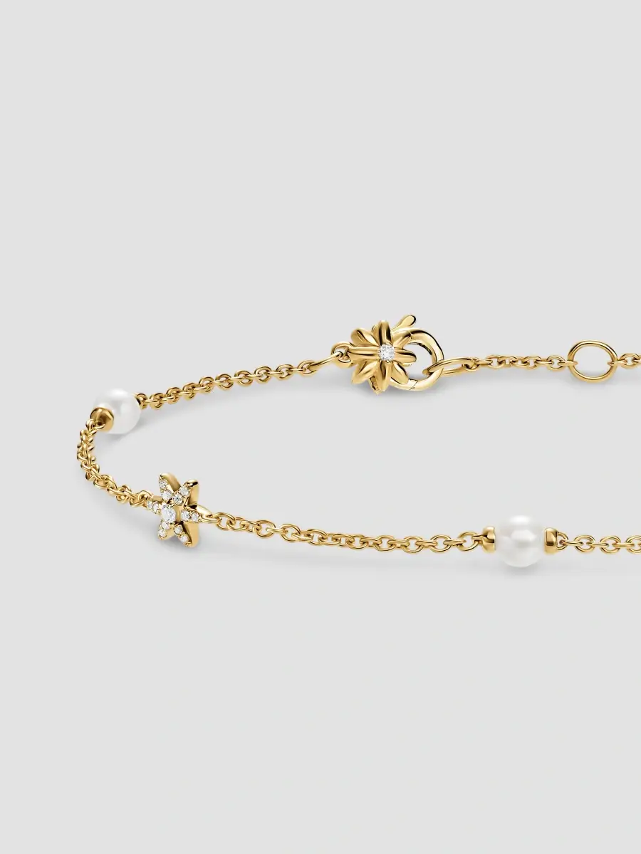 David Yurman Women's Petite Starburst and Pearl Station Chain Bracelet in 18K Yellow Gold with Pearls and Diamonds, 6MM - Gold Pearl | Thumbnail 4 David Yurman Women's Petite Starburst and Pearl Station Chain Bracelet in 18K Yellow Gold with Pearls and Diamonds, 6MM - Gold Pearl | Thumbnail 4