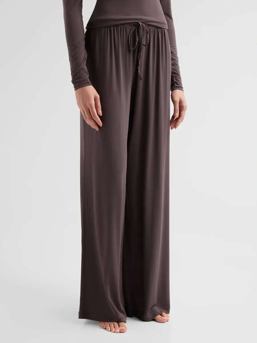Skims Women's Jersey Lounge Pants | Thumbnail 4 Skims Women's Jersey Lounge Pants | Thumbnail 4