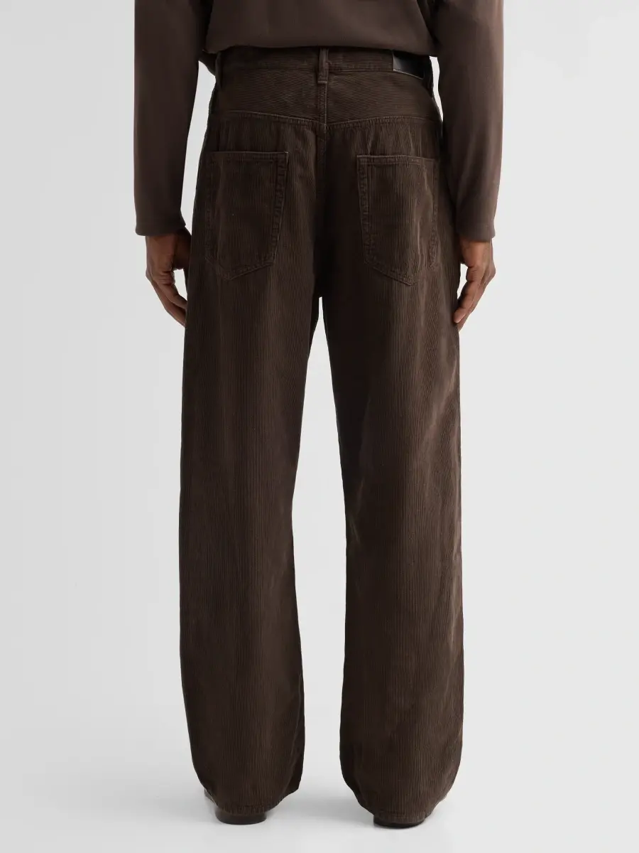 Frame Men's The Baggy Corduroy Wide-Leg Jeans | Thumbnail 3