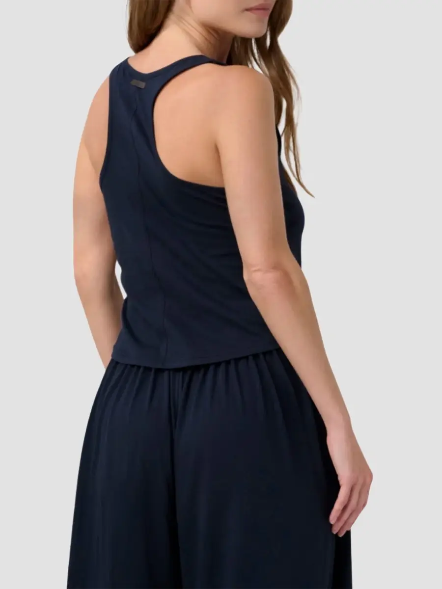 Lunya Women's Pima Curved Hem Tank Top | Thumbnail 2 Lunya Women's Pima Curved Hem Tank Top | Thumbnail 2