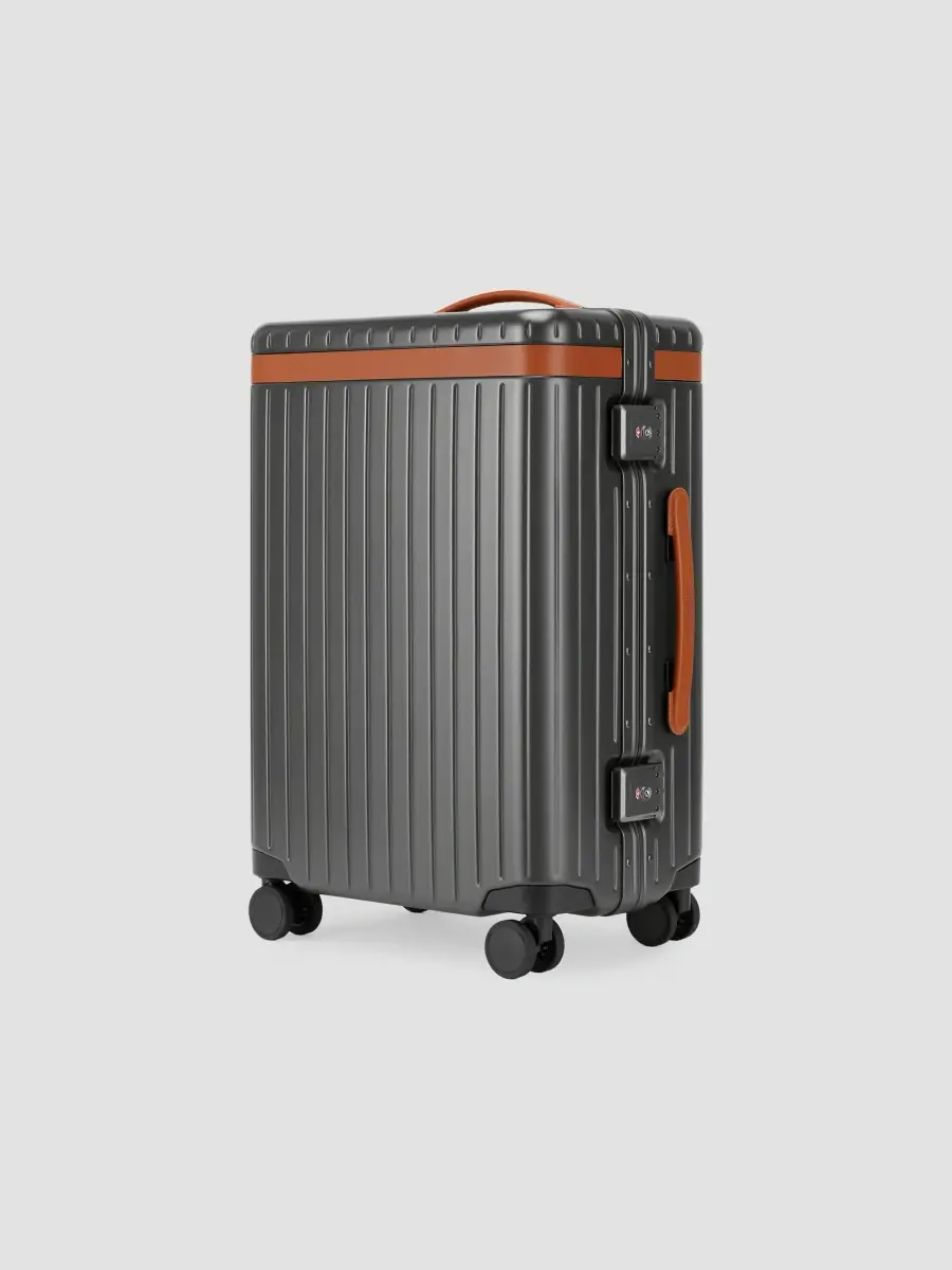 Carl Friedrik Men Hybrid The Carry-On Large Spinner Suitcase | Thumbnail 5 Carl Friedrik Men Hybrid The Carry-On Large Spinner Suitcase | Thumbnail 5