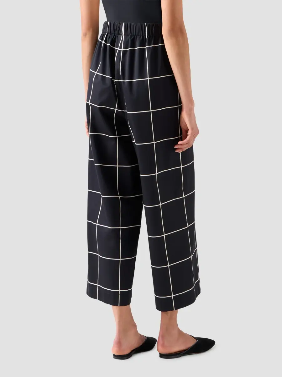 Akris punto Women's Frey Window-Check Cotton Satin Crop Pants | Thumbnail 3
