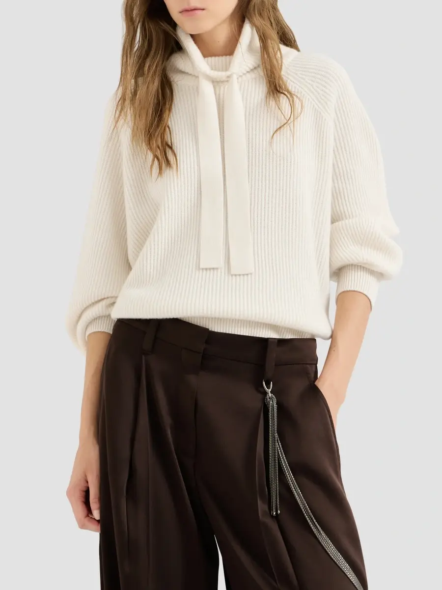 Brunello Cucinelli Women's Cashmere English Rib Turtleneck Sweater | Thumbnail 5 Brunello Cucinelli Women's Cashmere English Rib Turtleneck Sweater | Thumbnail 5