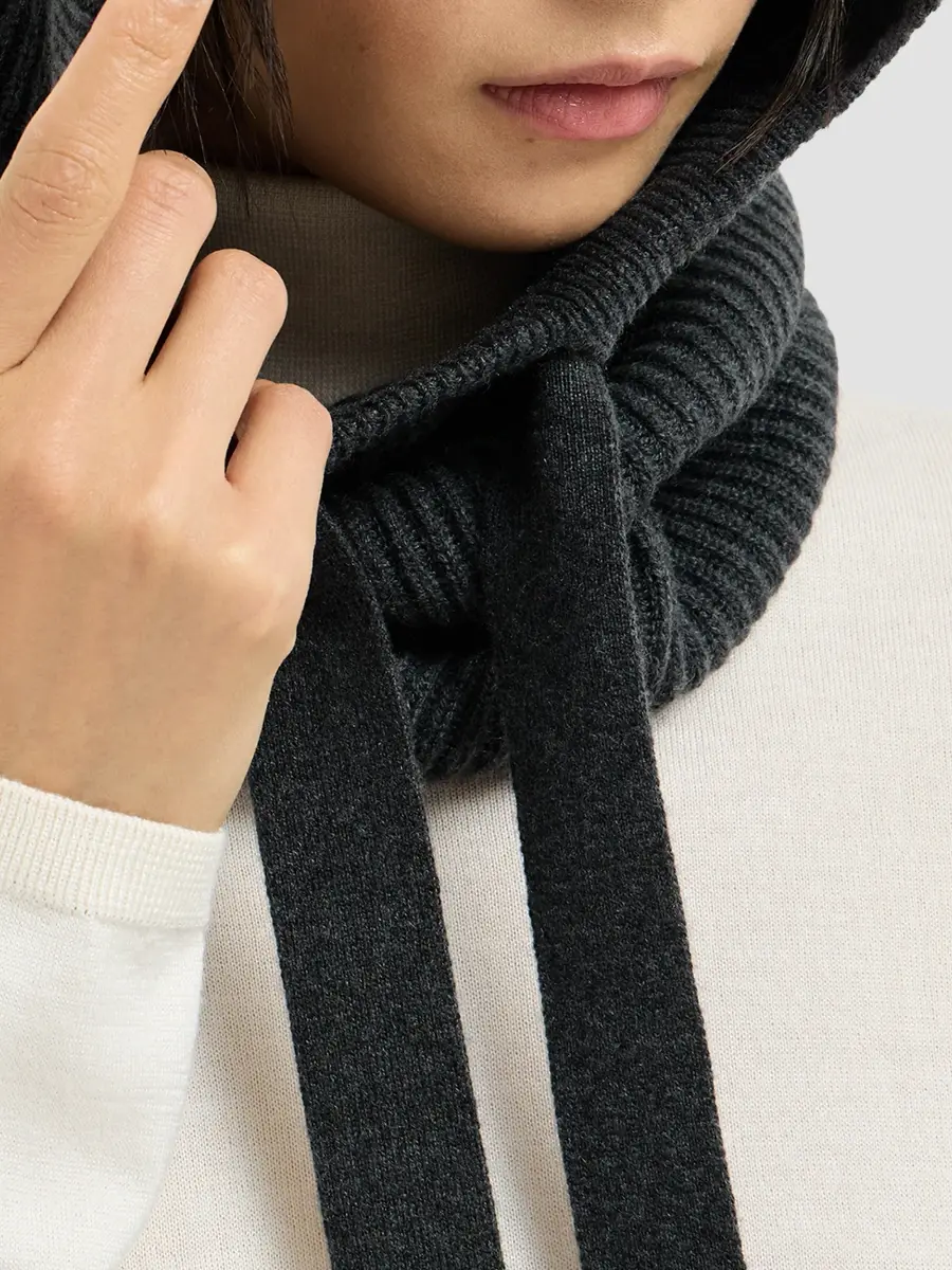 Brunello Cucinelli Women's Cashmere English Rib Knit Balaclava | Thumbnail 2 Brunello Cucinelli Women's Cashmere English Rib Knit Balaclava | Thumbnail 2