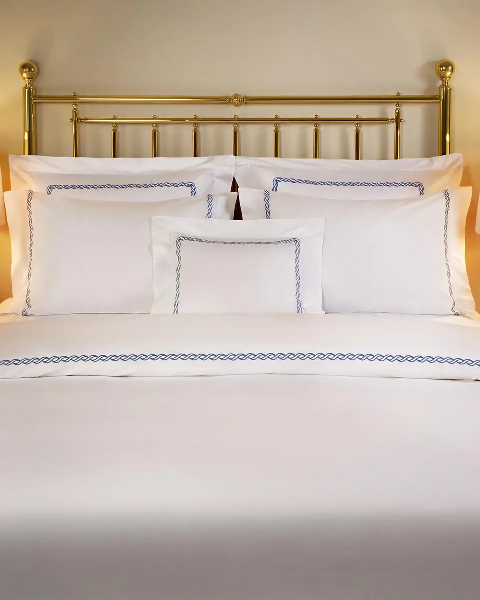 Haremlique Istanbul Bebek Standard Shams, Set of 2 | Thumbnail 2