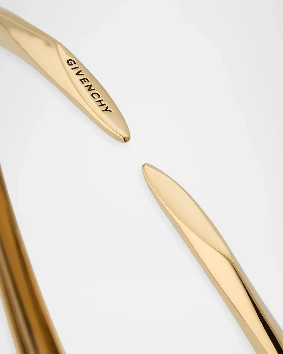 Givenchy Pinch Logo-Engraved Torque Necklace | Thumbnail 3 Givenchy Pinch Logo-Engraved Torque Necklace | Thumbnail 3