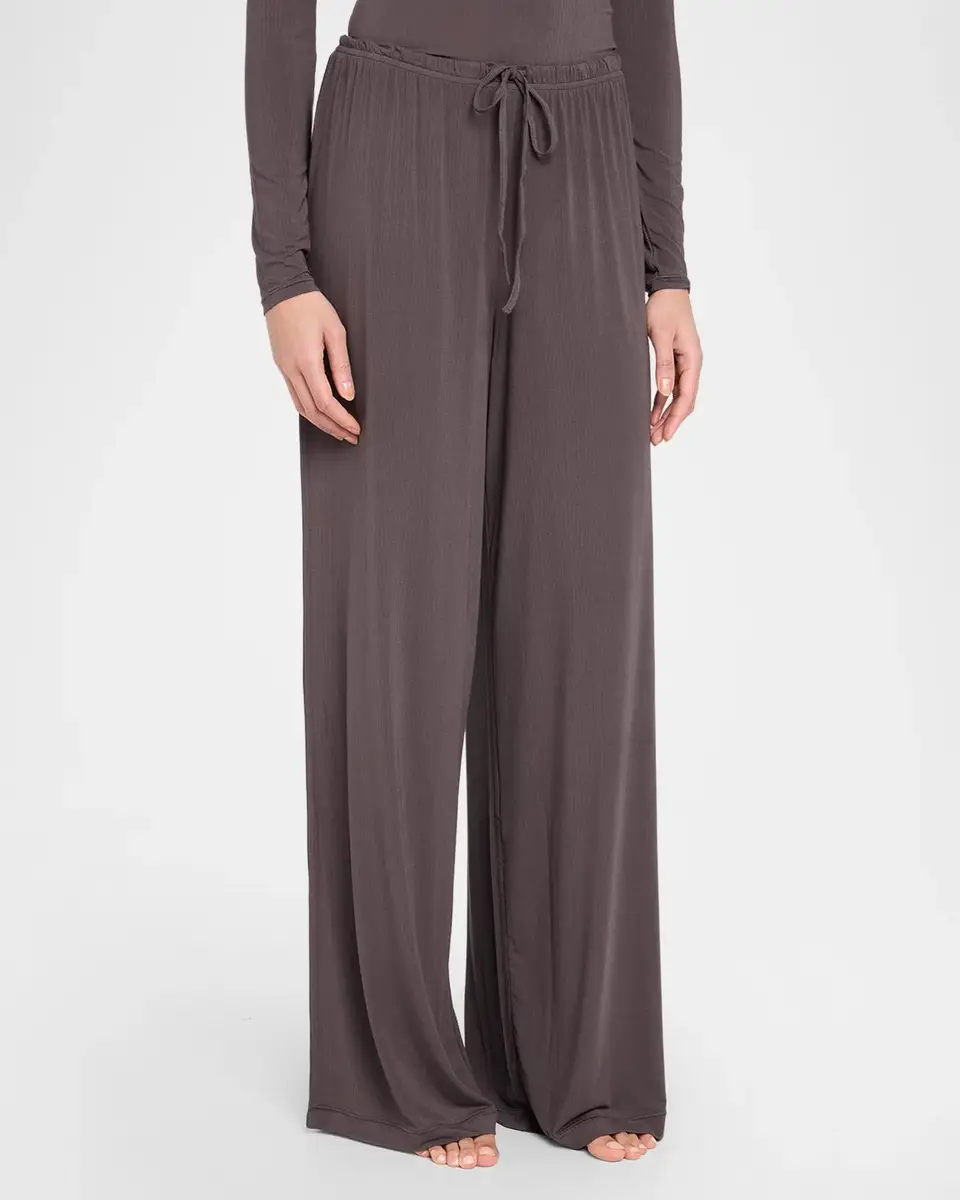 Skims Wide-Leg Stretch Modal Pants | Thumbnail 4 Skims Wide-Leg Stretch Modal Pants | Thumbnail 4