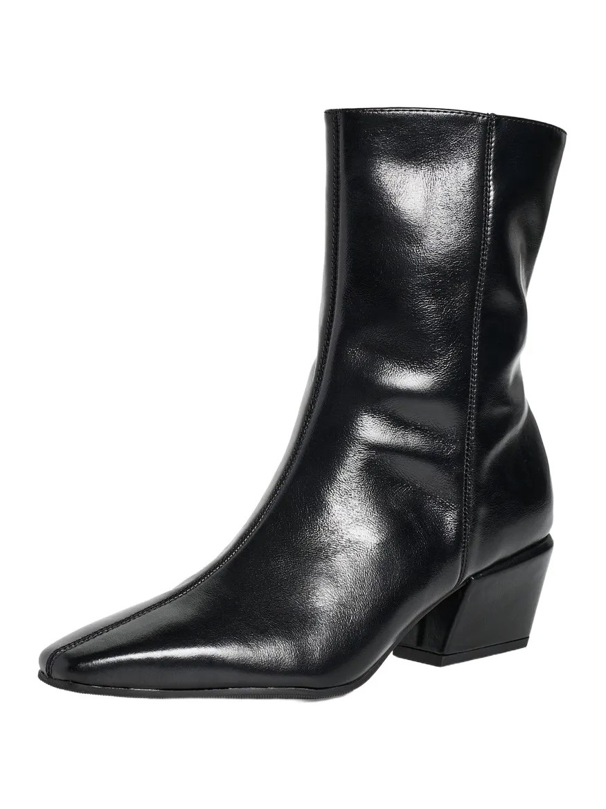 Harmony Boots