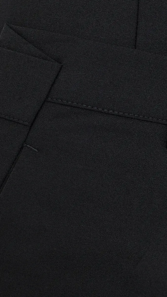 The Garment Grand Shorts | Thumbnail 6