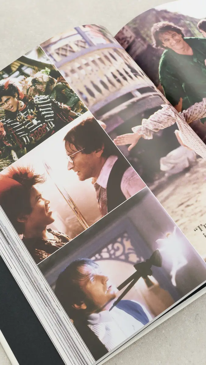 Graphic Image Steven Spielberg Book | Thumbnail 4