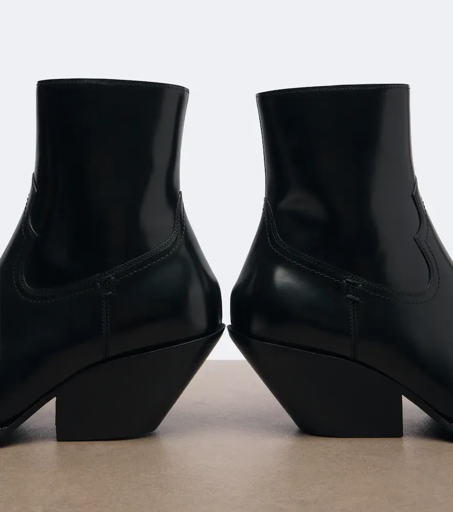 Saint Laurent Dylan leather ankle boots | Thumbnail 2