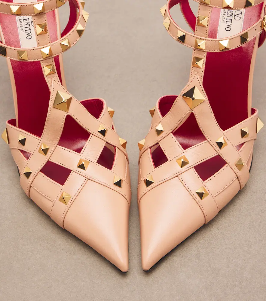 Valentino Garavani Studdy leather pumps | Thumbnail 4 Valentino Garavani Studdy leather pumps | Thumbnail 4