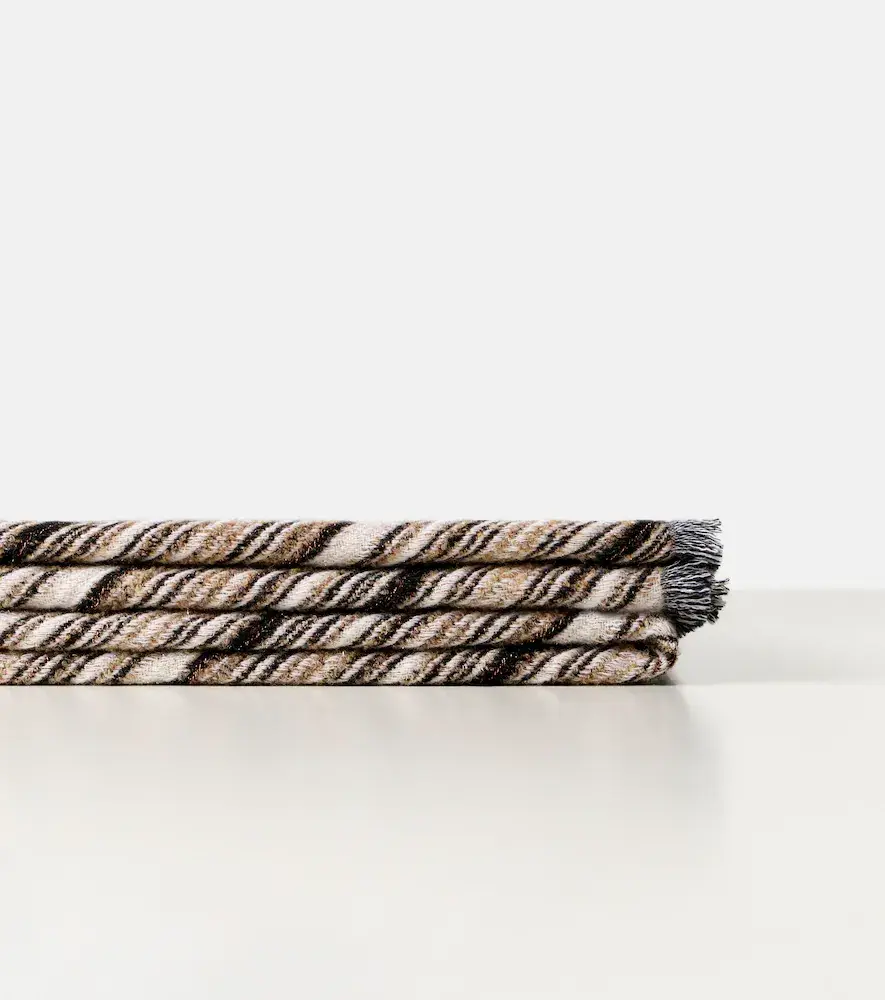 Missoni Merano Zigzag wool-blend throw | Thumbnail 4 Missoni Merano Zigzag wool-blend throw | Thumbnail 4