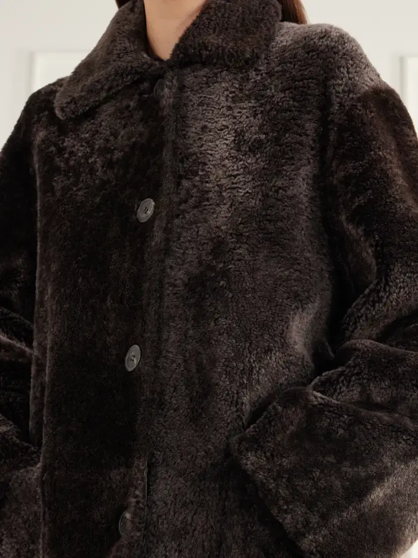 ARMA Zoey Reversible Shearling And Leather Coat - Brown | Thumbnail 6 ARMA Zoey Reversible Shearling And Leather Coat - Brown | Thumbnail 6