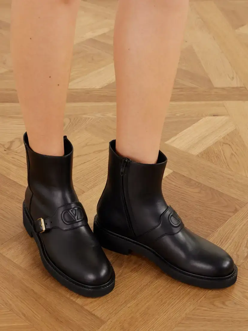 Valentino Garavani Vlogo Embossed Leather Ankle Boots | Thumbnail 2 Valentino Garavani Vlogo Embossed Leather Ankle Boots | Thumbnail 2