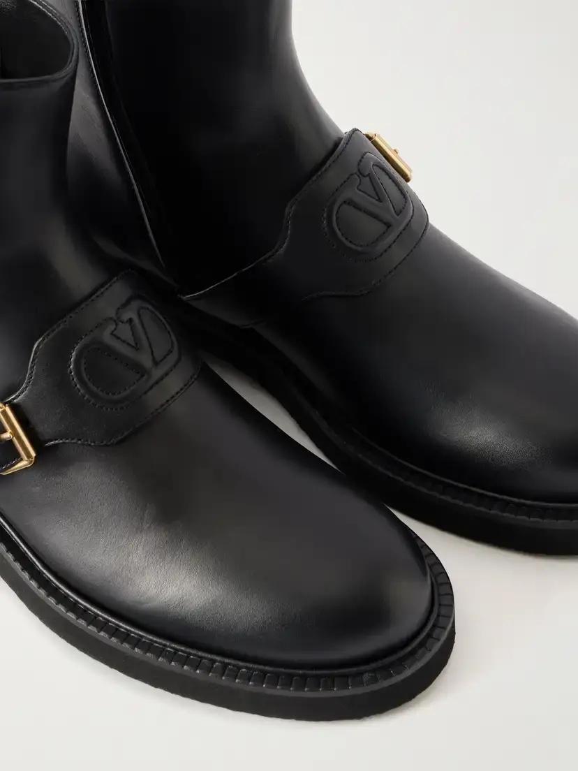 Valentino Garavani Vlogo Embossed Leather Ankle Boots | Thumbnail 5 Valentino Garavani Vlogo Embossed Leather Ankle Boots | Thumbnail 5
