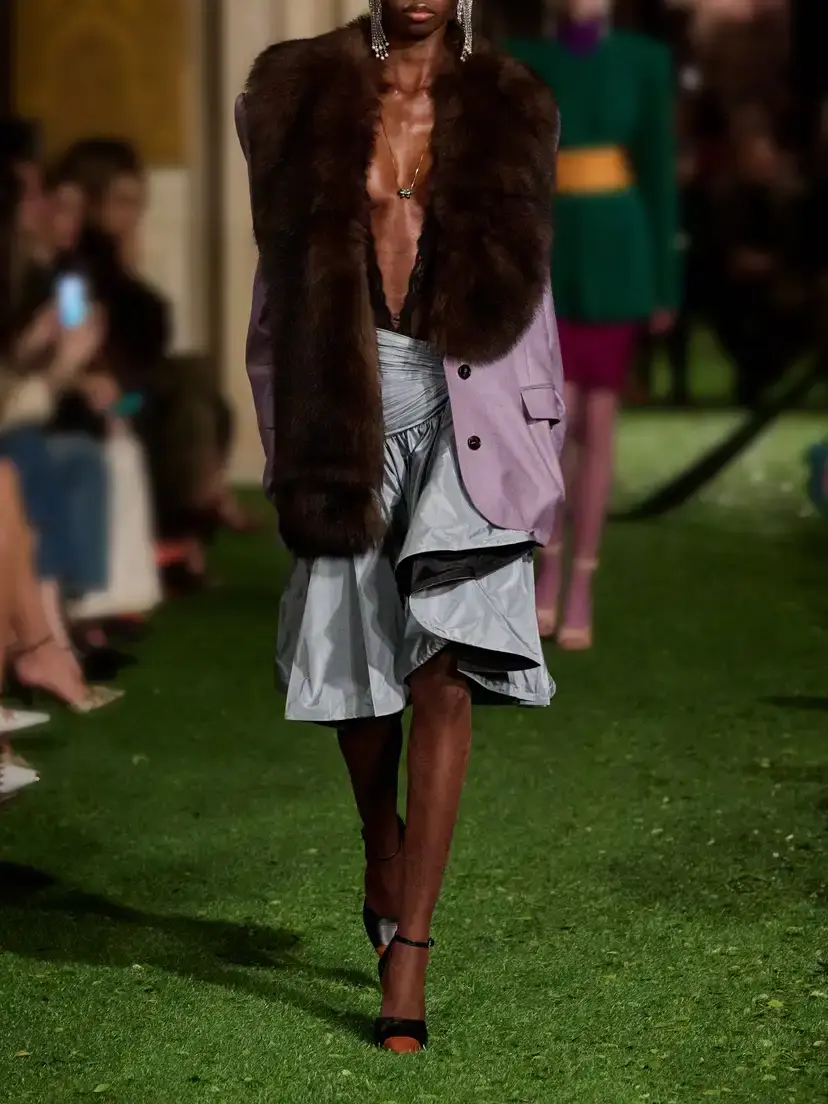 Valentino Garavani Shearling-trimmed Grain De Poudre Wool And Silk-blend Jacket - Brown | Thumbnail 5 Valentino Garavani Shearling-trimmed Grain De Poudre Wool And Silk-blend Jacket - Brown | Thumbnail 5
