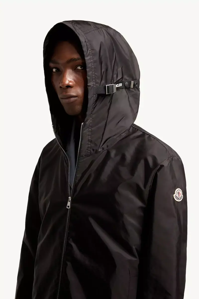 Moncler Remoray Hooded Jacket | Thumbnail 4
