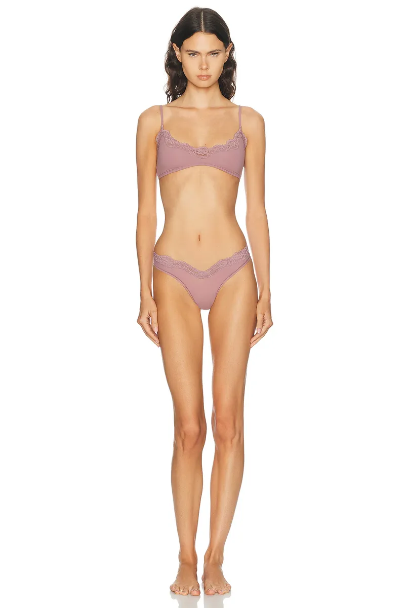 Skims Fits Everybody Lace Dipped Thong | Thumbnail 4 Skims Fits Everybody Lace Dipped Thong | Thumbnail 4