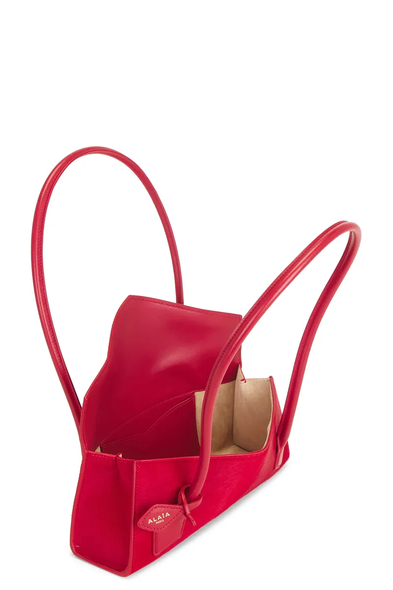 Alaïa Small Teckel Flap Bag | Thumbnail 4 Alaïa Small Teckel Flap Bag | Thumbnail 4