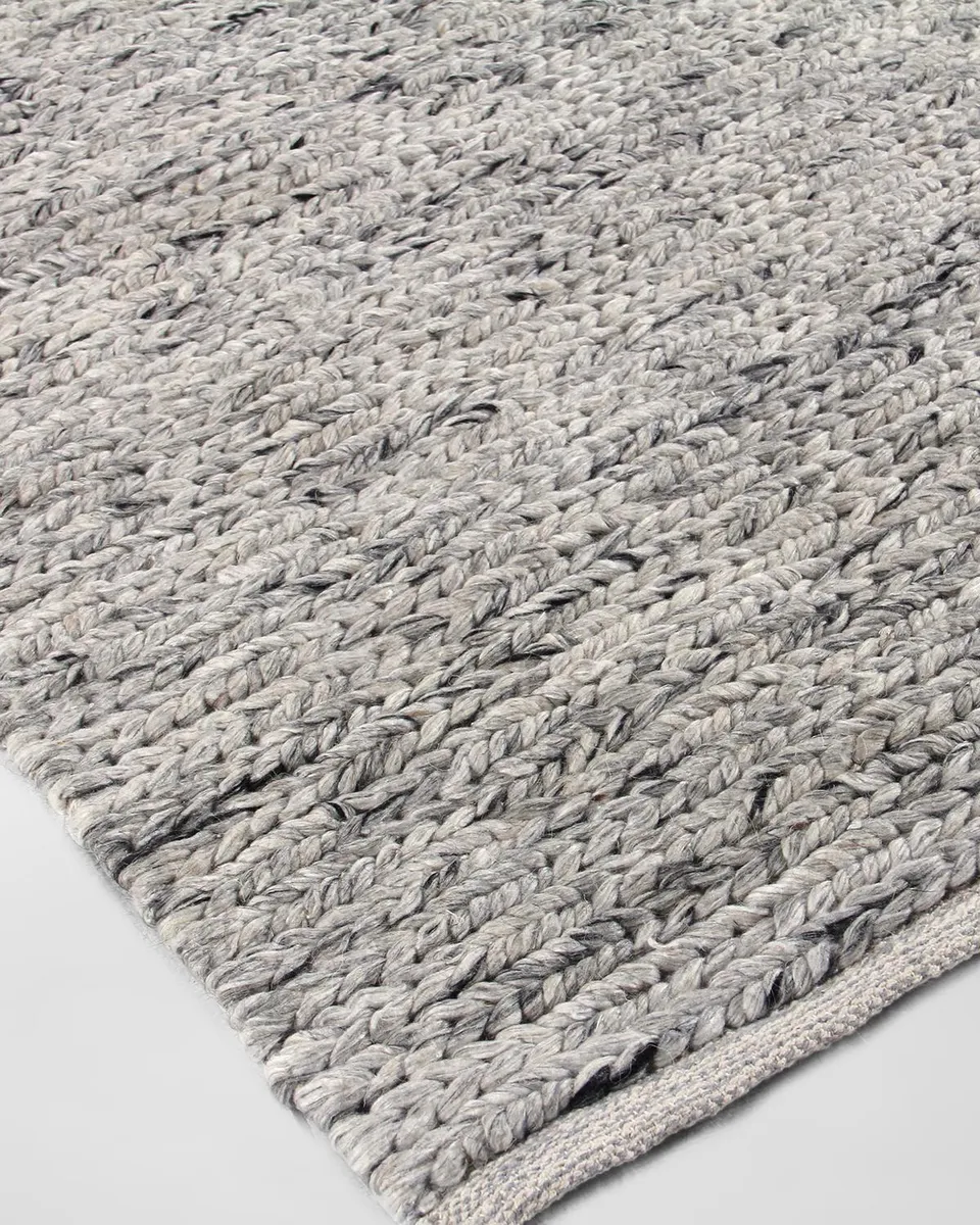 Exquisite Rugs Lauryn Hand-Loomed Rug, 6 ' x 9 ' | Thumbnail 3