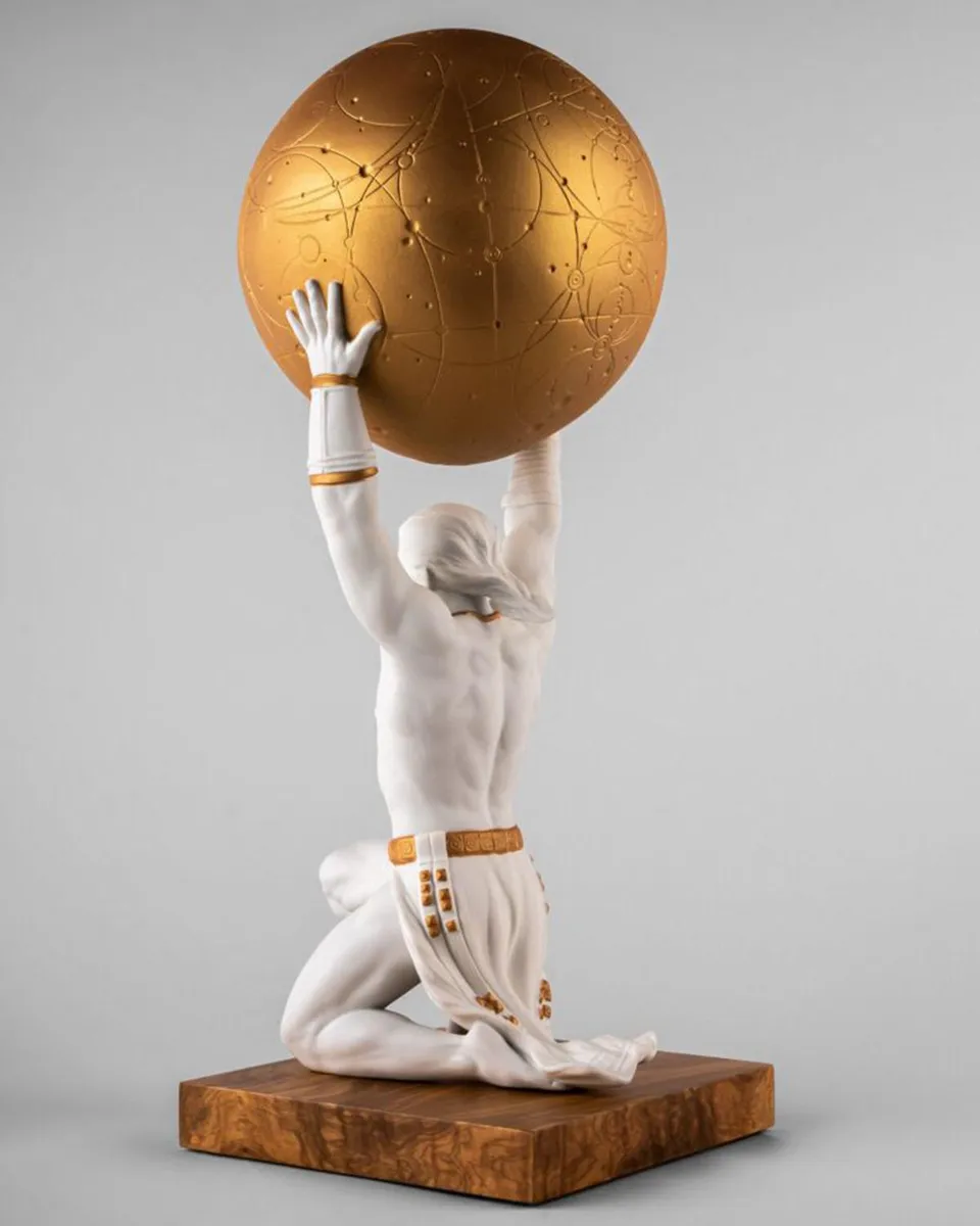 Lladro Atlas Porcelain Figurine | Thumbnail 4 Lladro Atlas Porcelain Figurine | Thumbnail 4