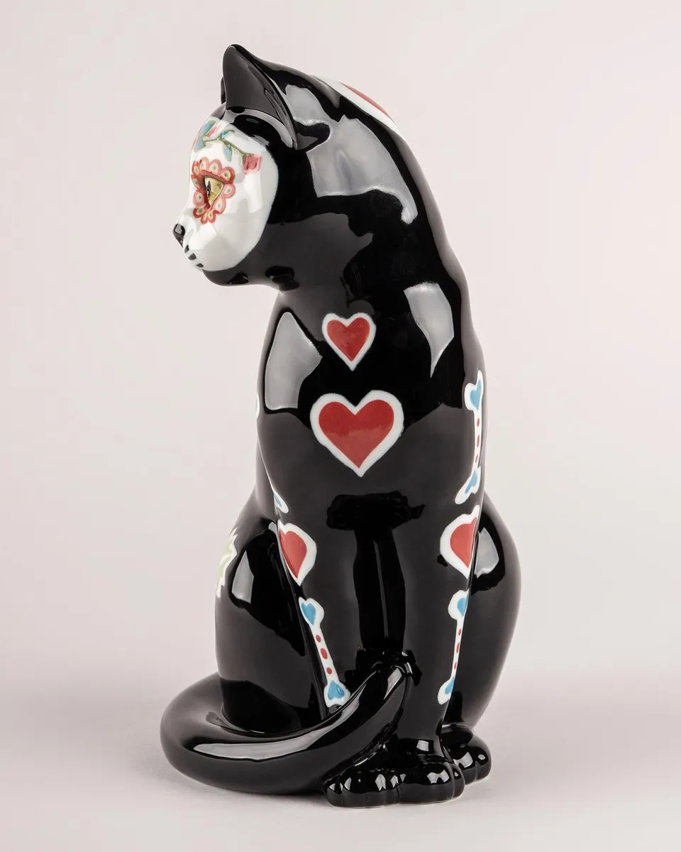 Lladro Catrina Cat Porcelain Figurine | Thumbnail 2 Lladro Catrina Cat Porcelain Figurine | Thumbnail 2
