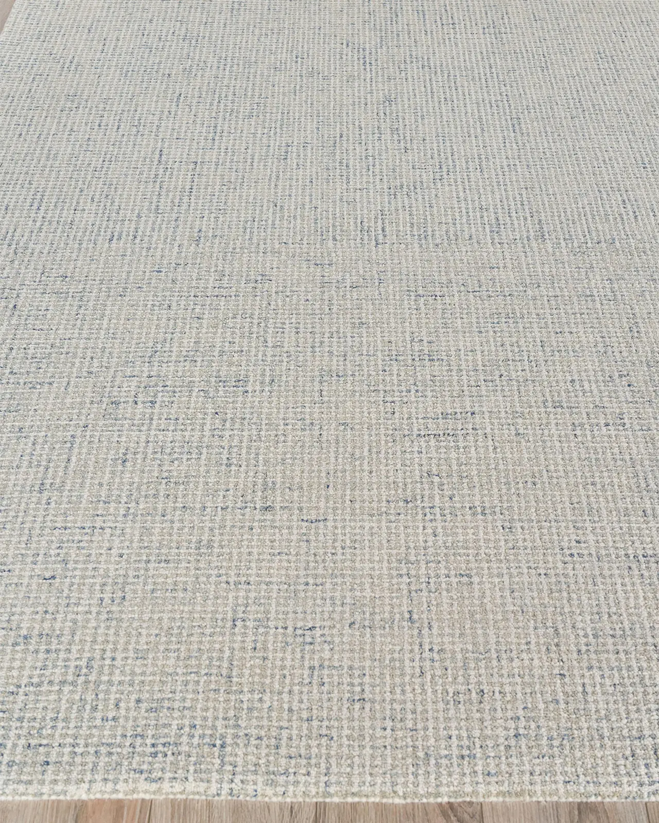 Exquisite Rugs Merida Hand-Tufted Rug