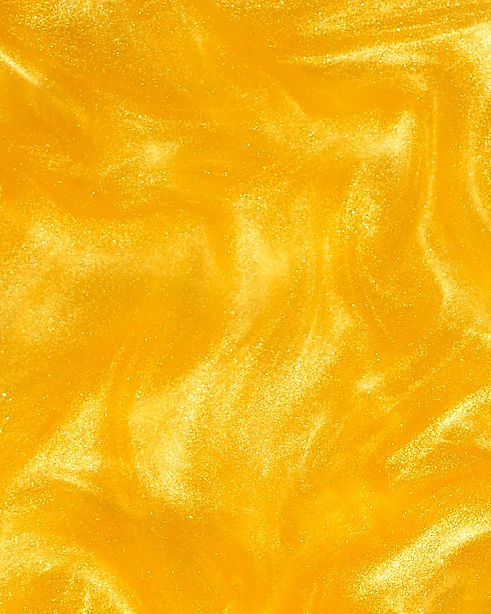 miriam quevedo Sublime Gold Ultra-Brilliant Mist, 5 oz./150mL | Thumbnail 4 miriam quevedo Sublime Gold Ultra-Brilliant Mist, 5 oz./150mL | Thumbnail 4