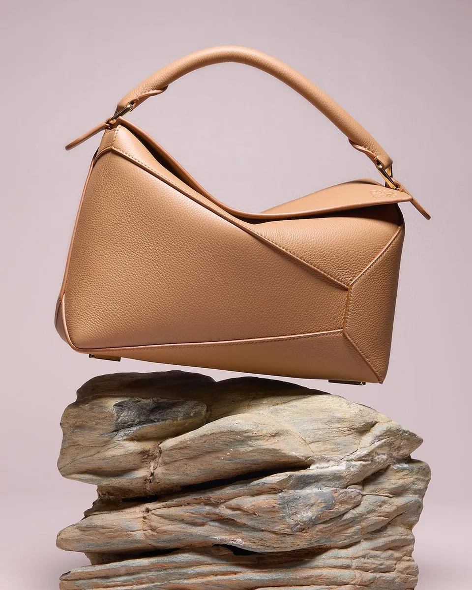 Loewe Puzzle Edge Medium Top-Handle Bag in Soft Grained Leather | Thumbnail 5